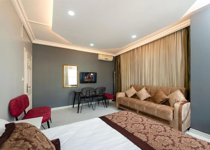 Ays Istanbul House Hotel