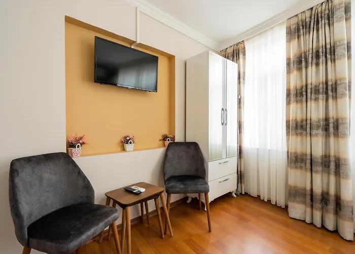 Blue Mosq- Three Storey Detached Villa