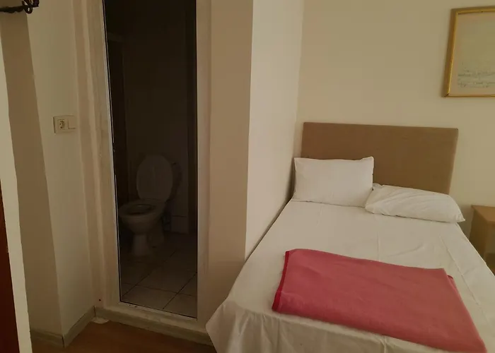 Koc Otel-Besiktas
