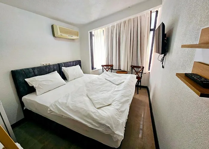 Noya Suites