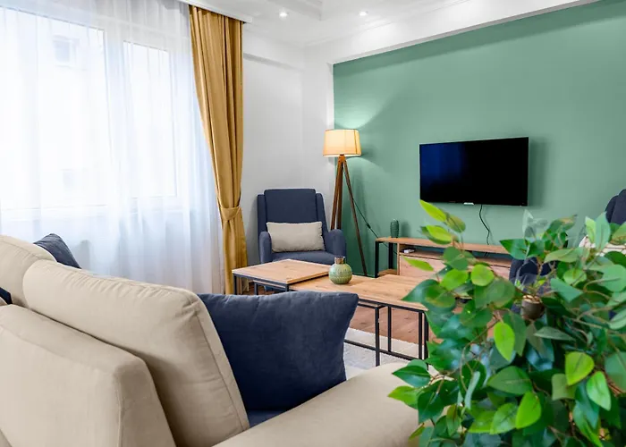 Bright & Cozy 2Br Located In The Heart Of Living