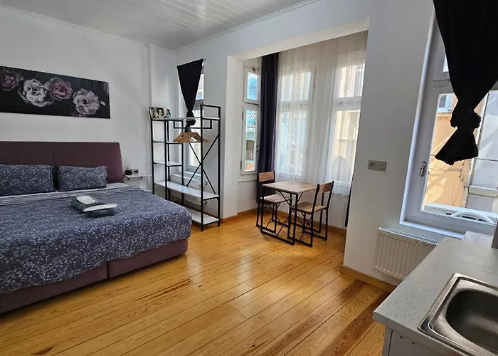 Modern - Affordable - Spacious At City Center