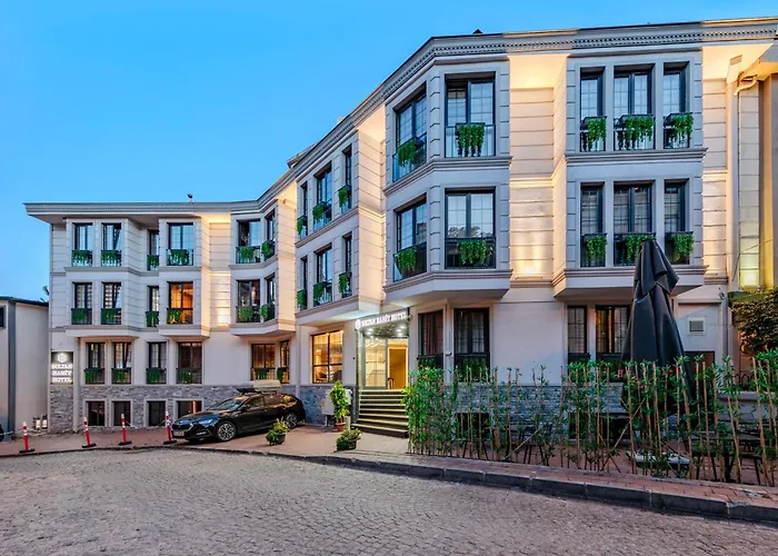 Sultan Hamit Hotel