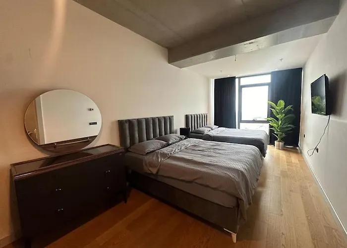 Luxury Suites With Gym And Pool Floor40