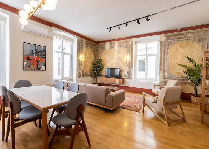 Casas Con Fresco - Stunning Spacious Apartments In Prime Location