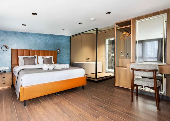 Marlon Hotel