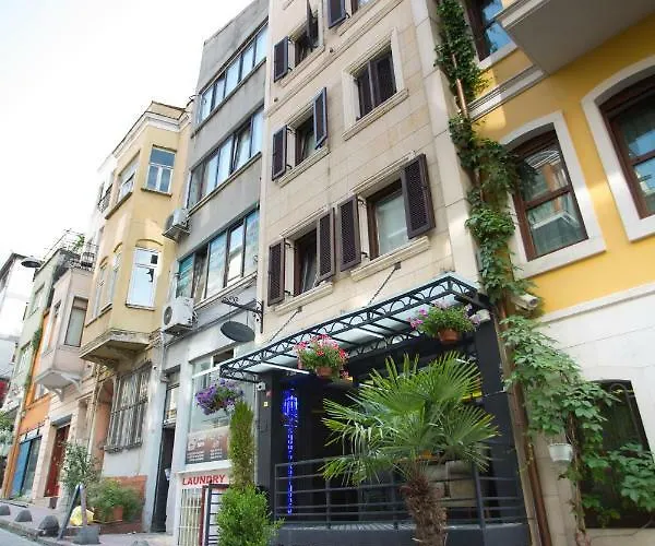 T-Square Residence
