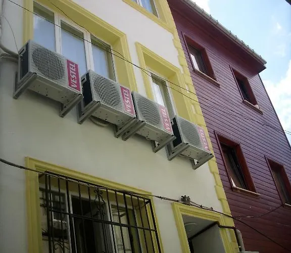 Bereket Traveler Hotel