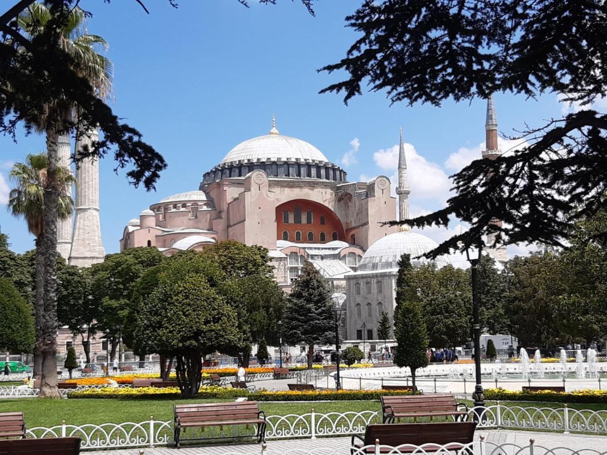Aparthotel Medellin Istambul
