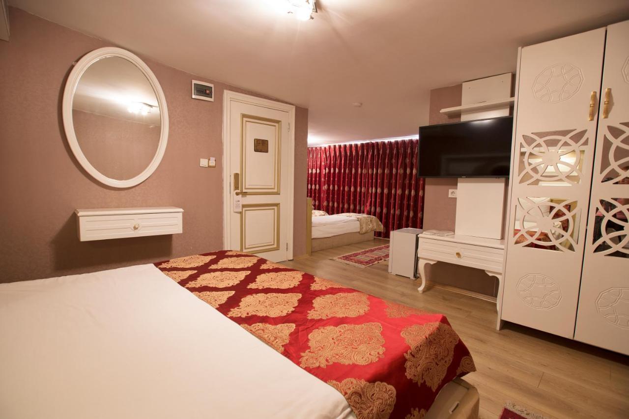 Queens Land Otel 2*