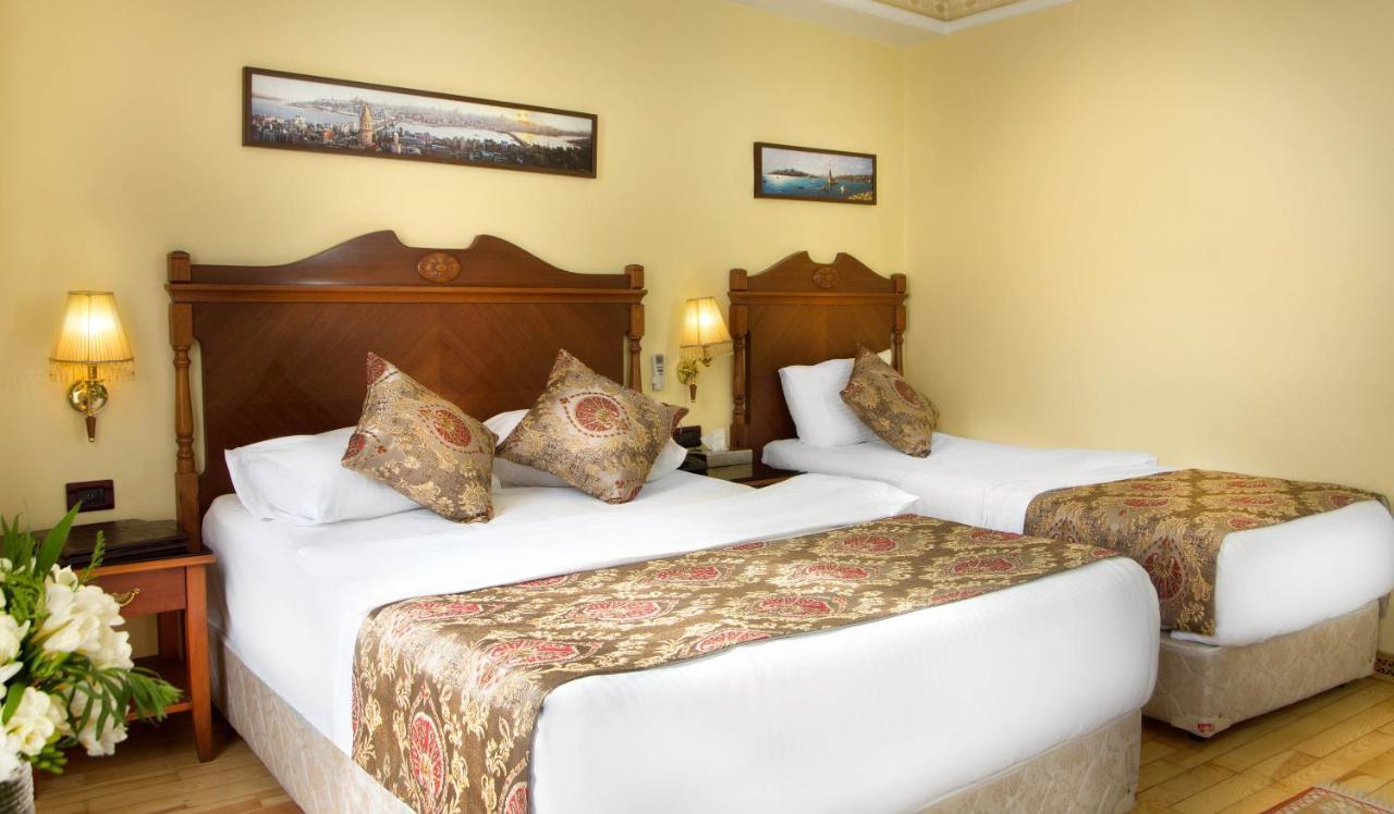Western Empire Palace & Hotel 4*