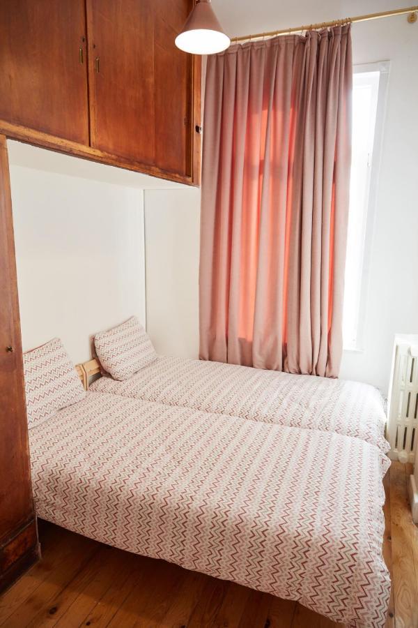 Great View Of Taksim Square, Luxury Furnished On Main Street Of Taksim, Partial Sea View Daire *