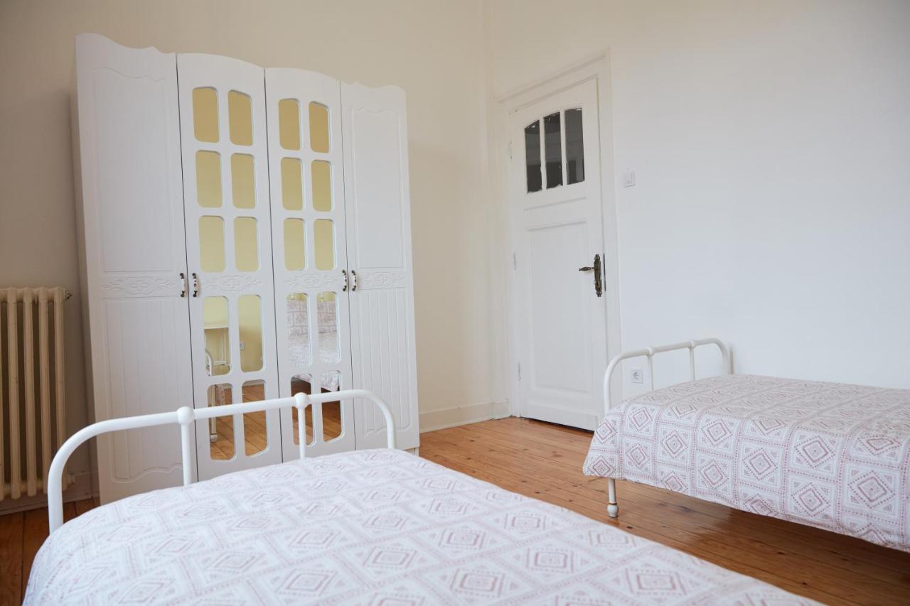 Great View Of Taksim Square, Luxury Furnished On Main Street Of Taksim, Partial Sea View Daire *