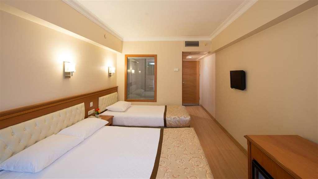 Otel Prestige Old 3*