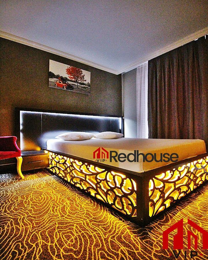 Red House Vip Apartmant Suites Aparthotel