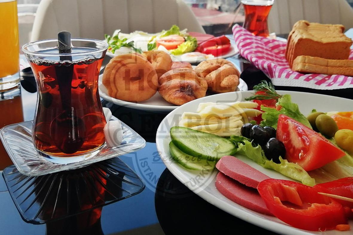 Hotel Sembol 3*
