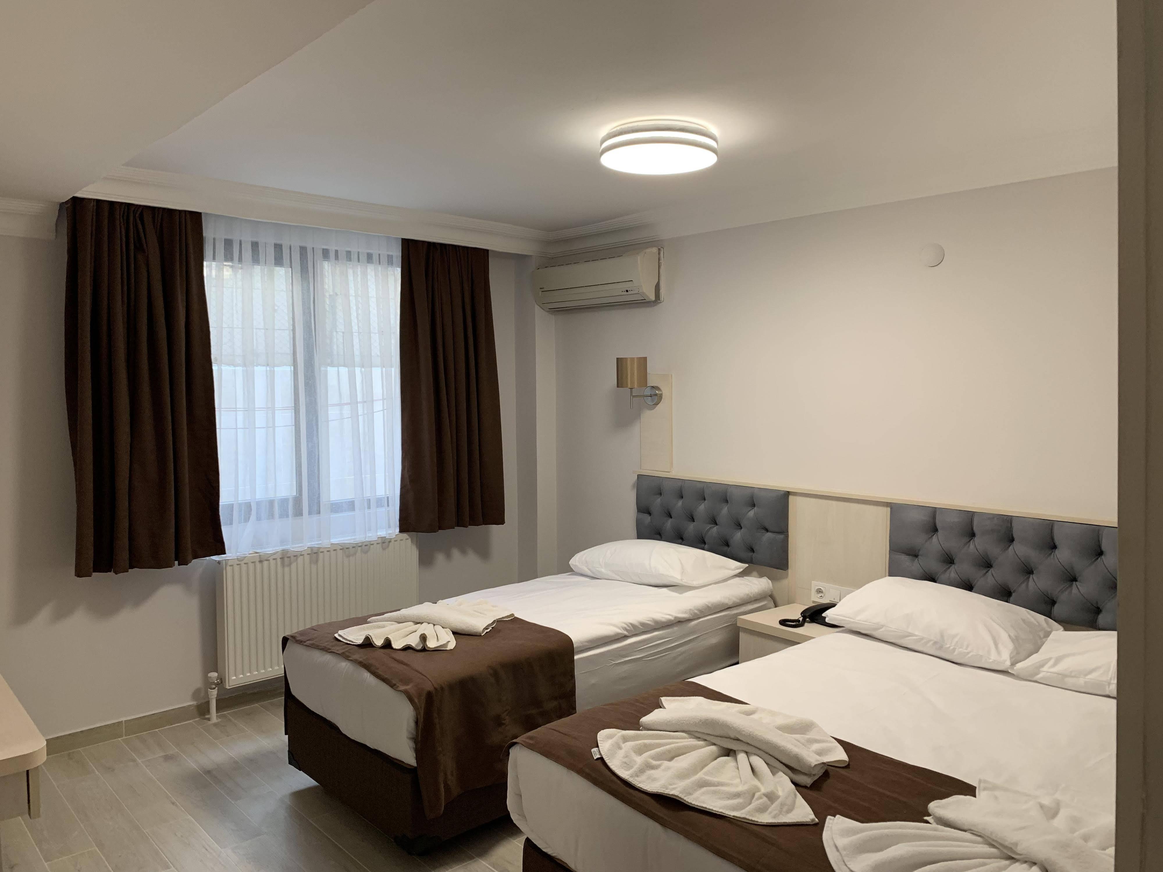 Hotel Sim Old 3*