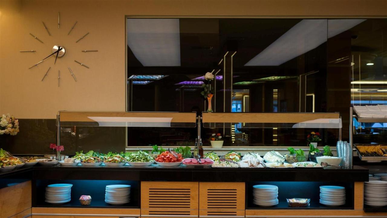 Prestige Old Otel 3*