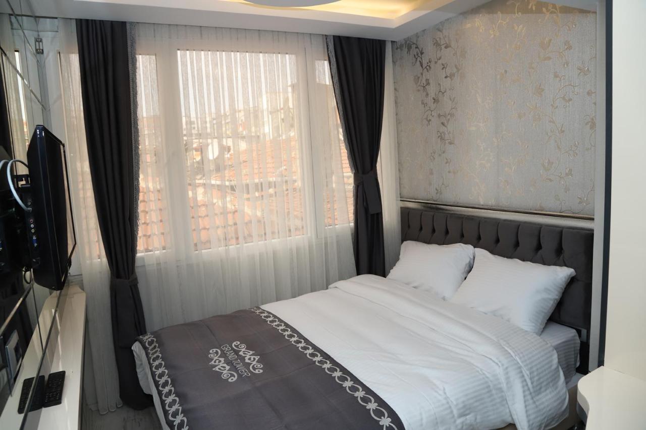 Hotel The Grand Tower