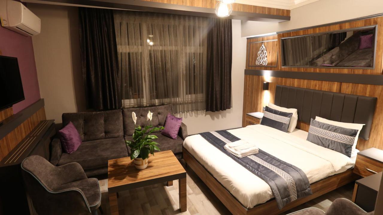 Aparthotel La Serena &