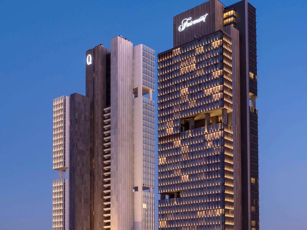 Fairmont Quasar