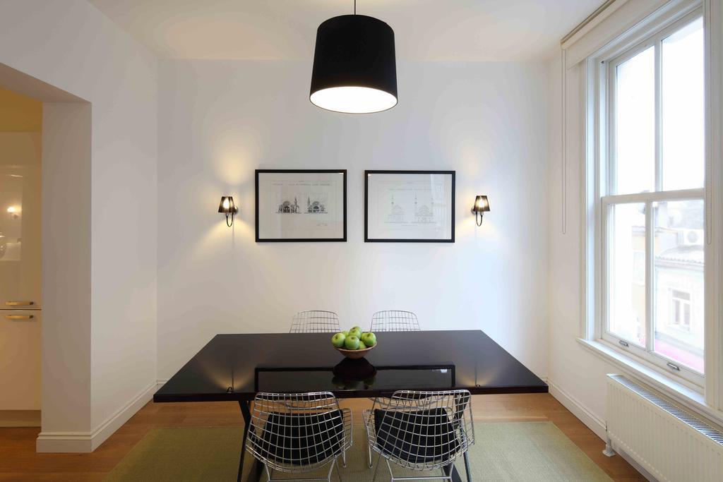X Flats Tophane Apartment *