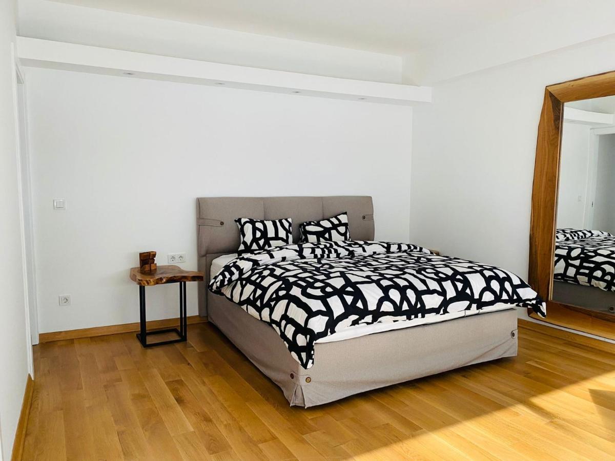 Bosphorus Dominant Renovated 120m Apt With Breathtaking View Apartment