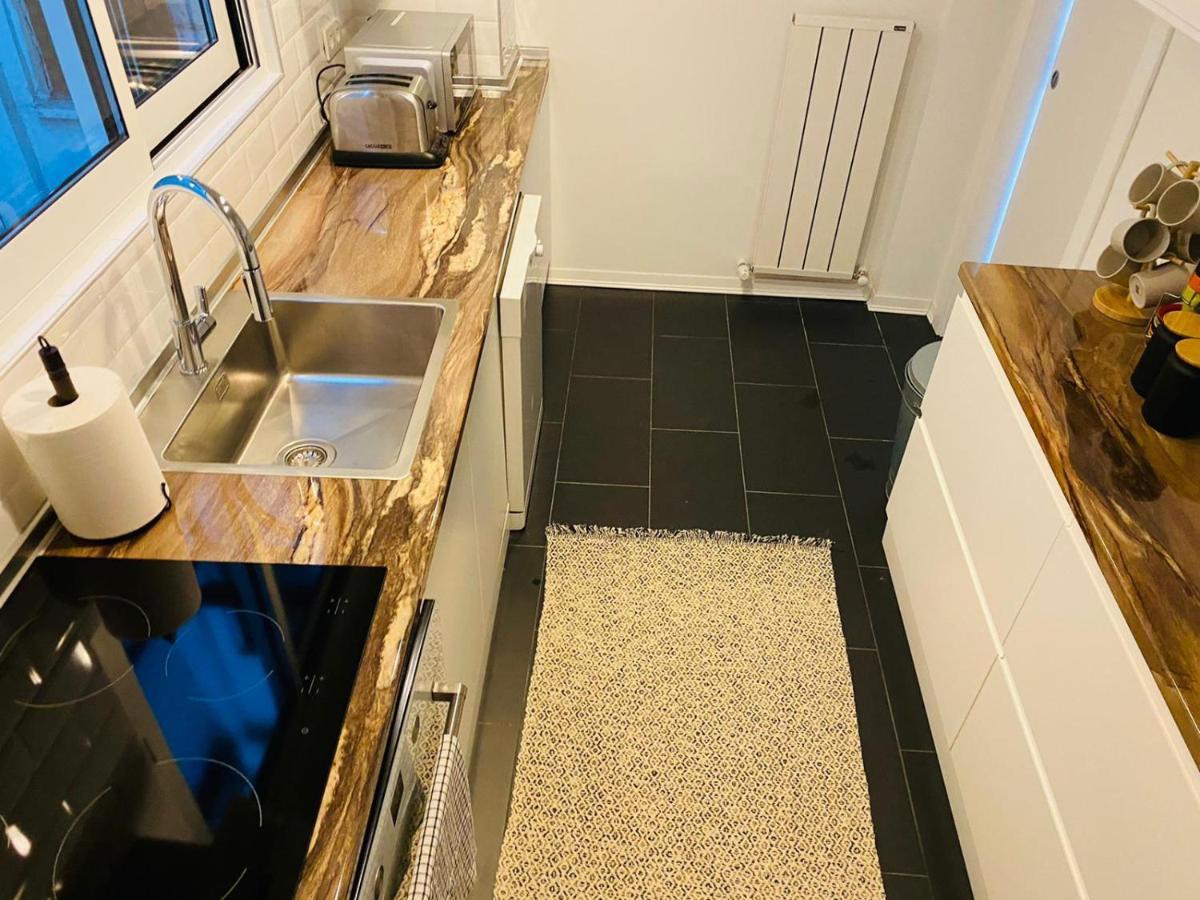 Bosphorus Dominant Renovated 120m Apt With Breathtaking View * Istanbul