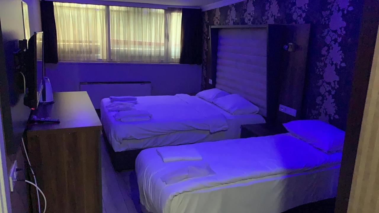 Golden Hill 4*