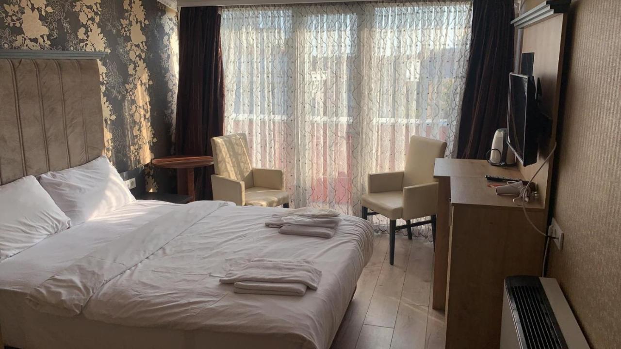 Golden Hill Hotel 4*