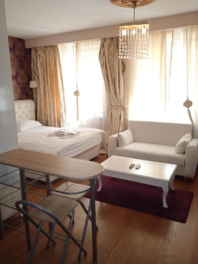 Ottoman By Linton 2*