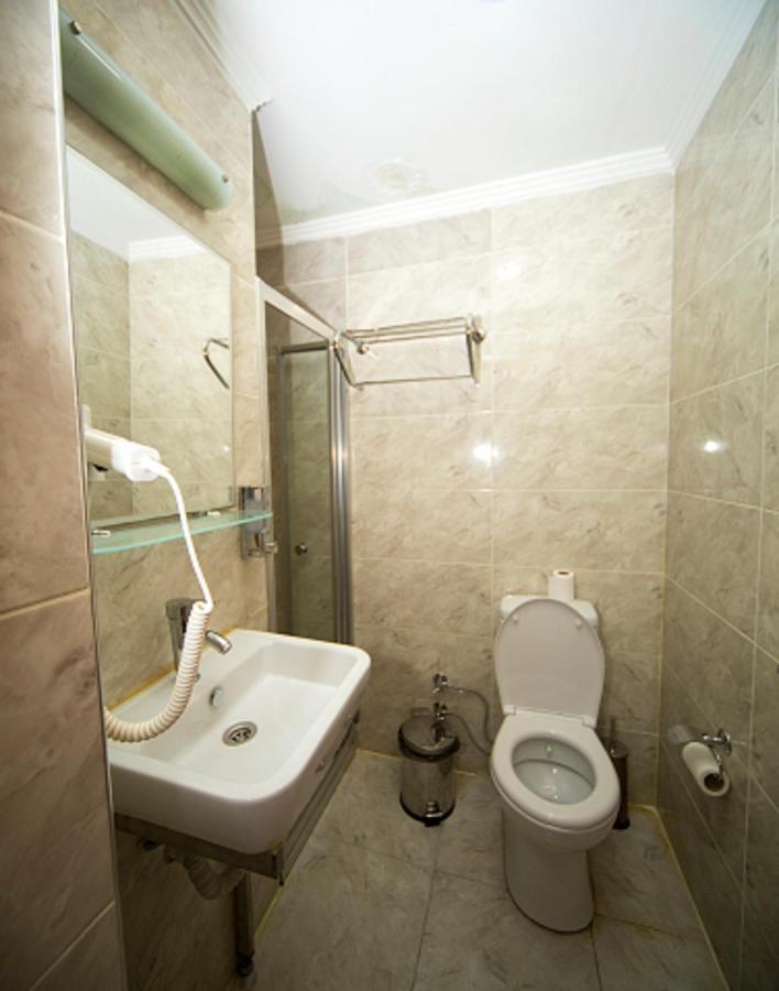 Hotel The Sisli Beijing 4*