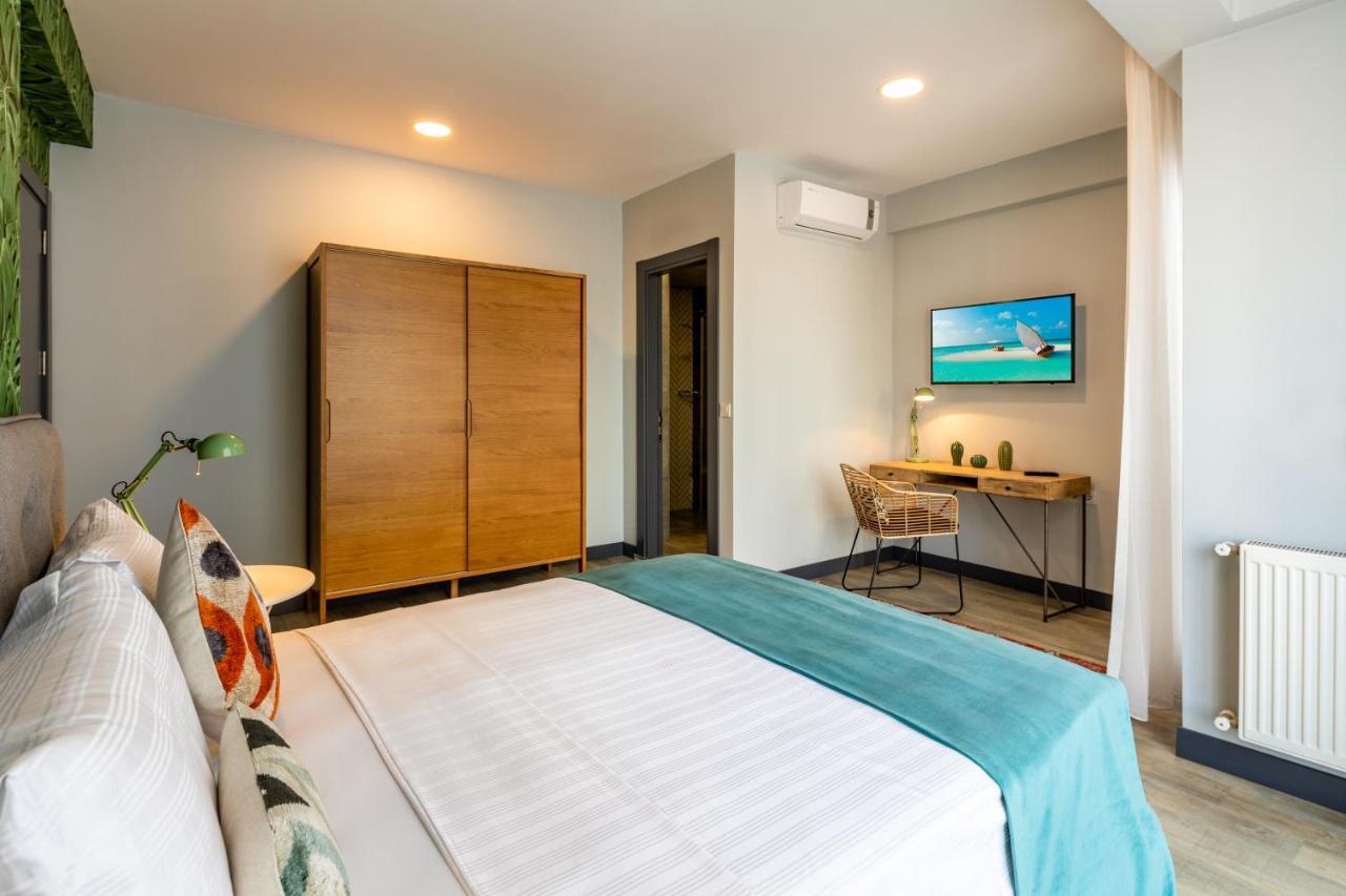 Hotel Parrot 2*