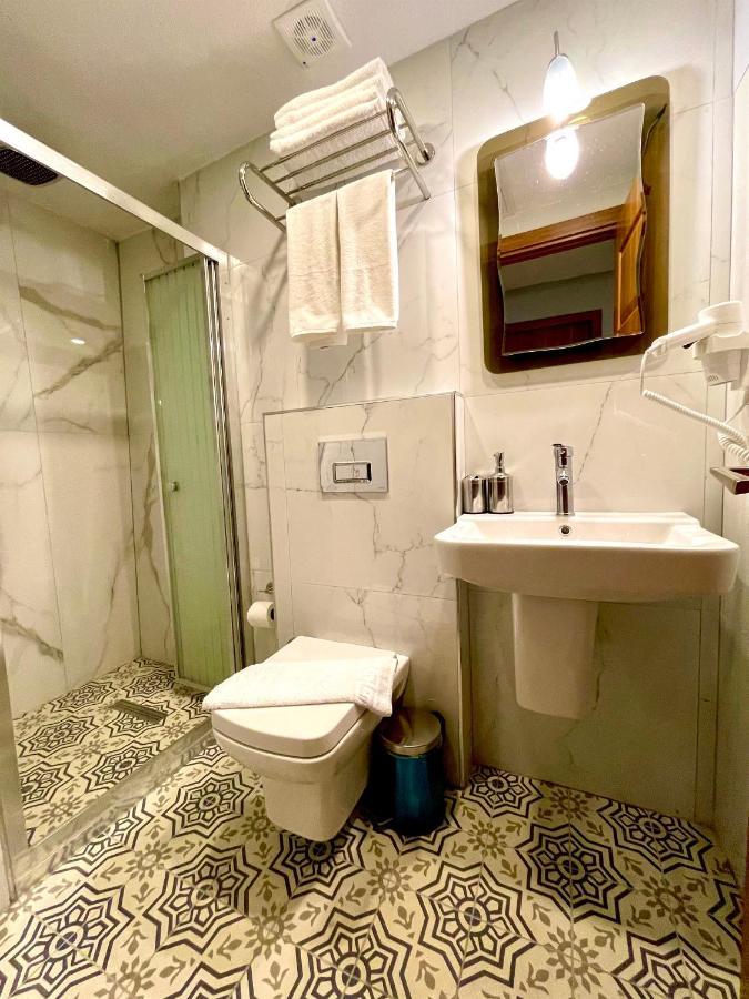 Hotel Zem 3*