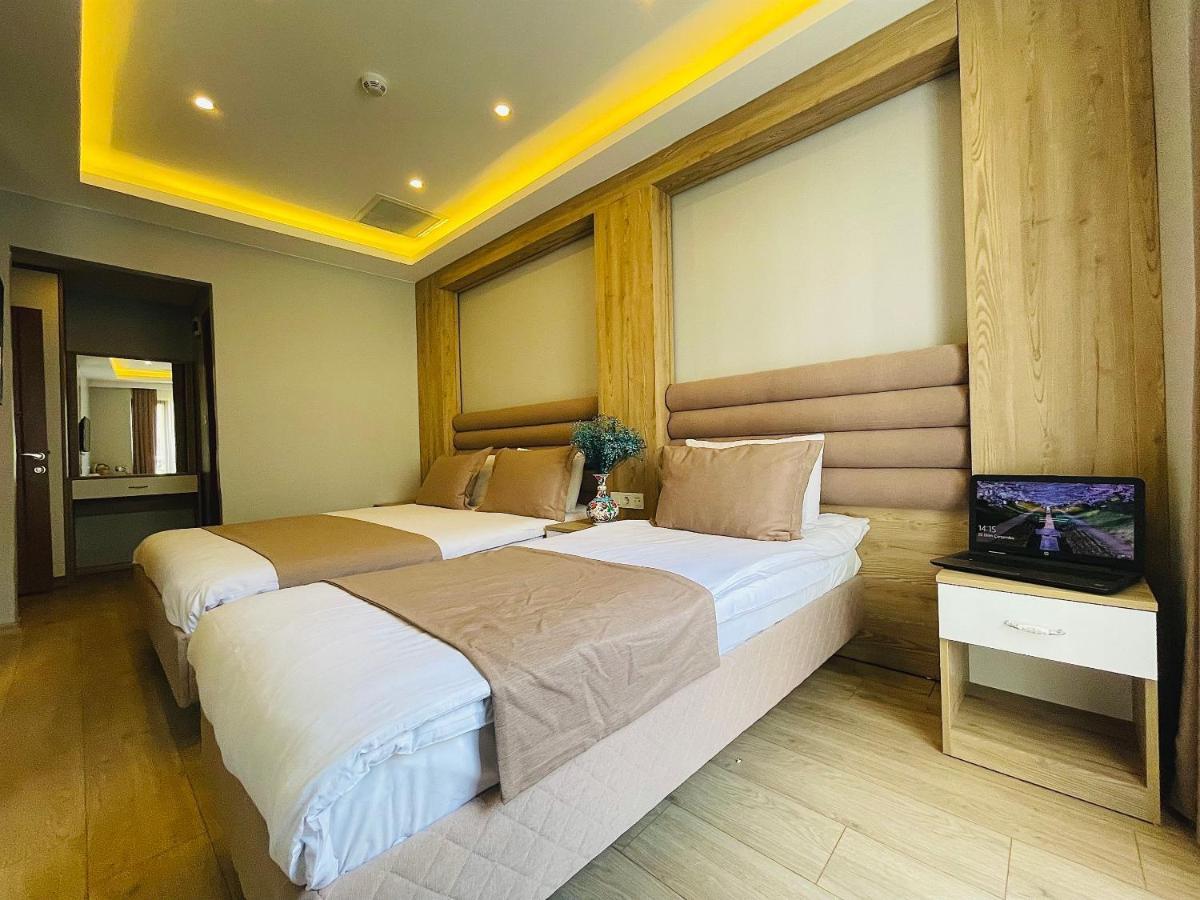 Zem Hotel 3*