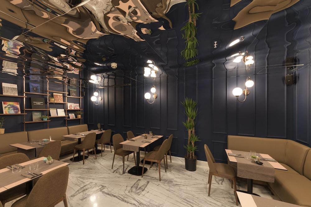 Endless Art Hotel-special Category