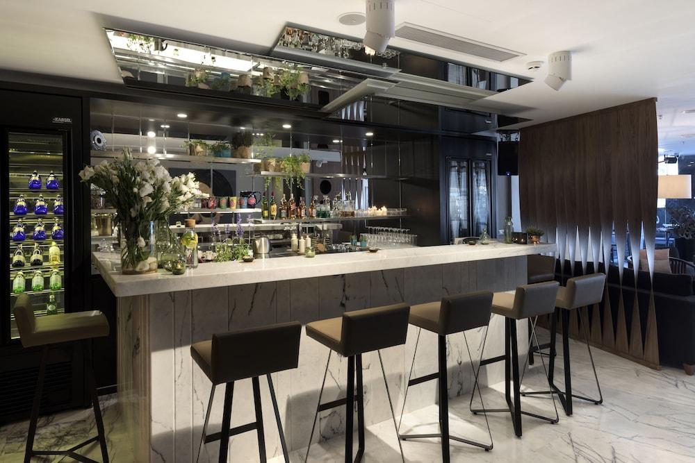 Endless Art Hotel-special Category