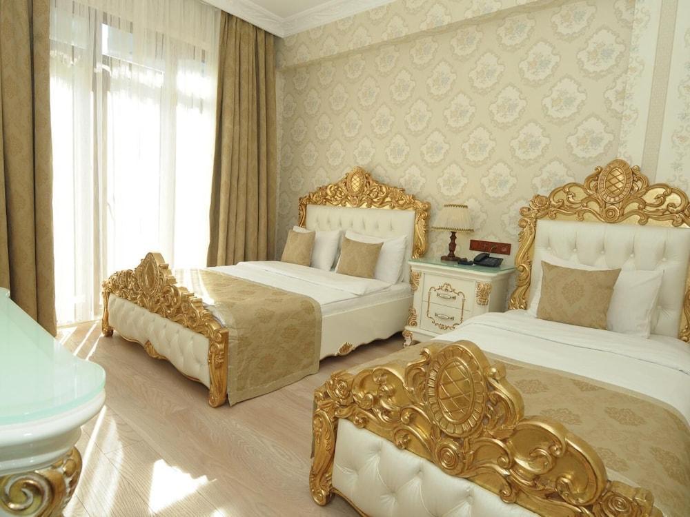 Hotel Town 3*