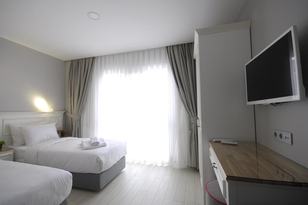 Aparthotel Ada 3*