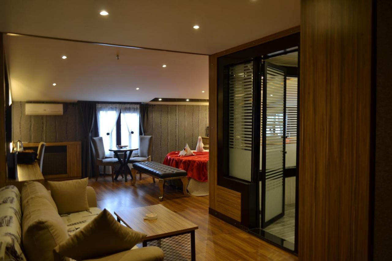 Gumus Palace Istanbul