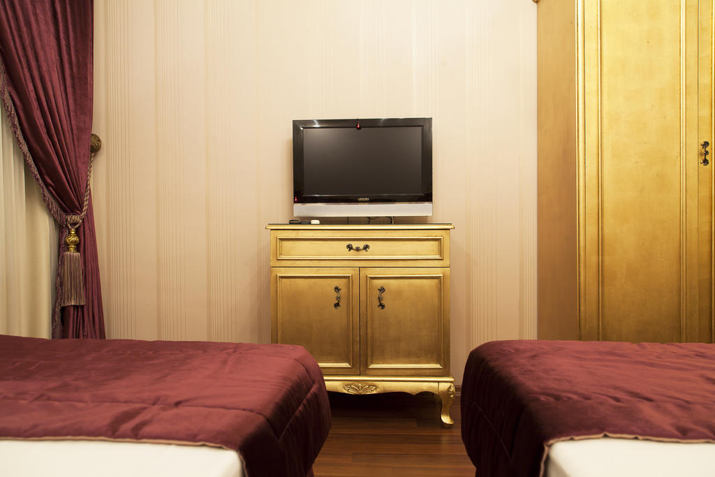 Hotel Art Taksim 3*