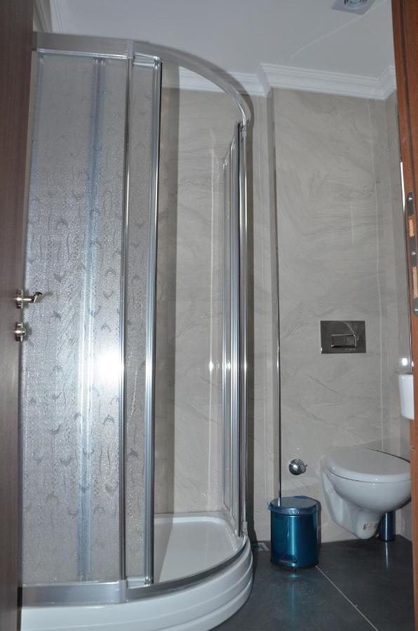 La Sera Otel 2*