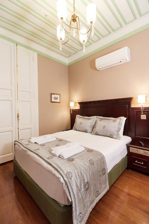White Palace Old Boutique Hotel