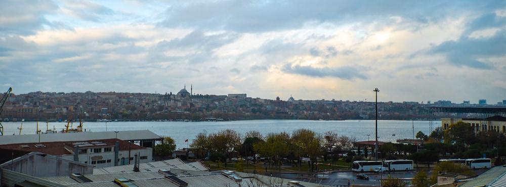 New Taksim Hotel 3*