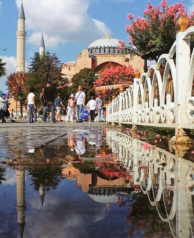 New Taksim 3*