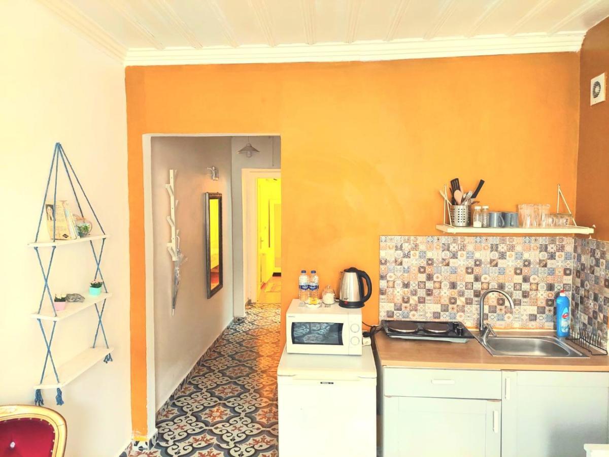 Acomodação com café da manhã  La Bella 3*