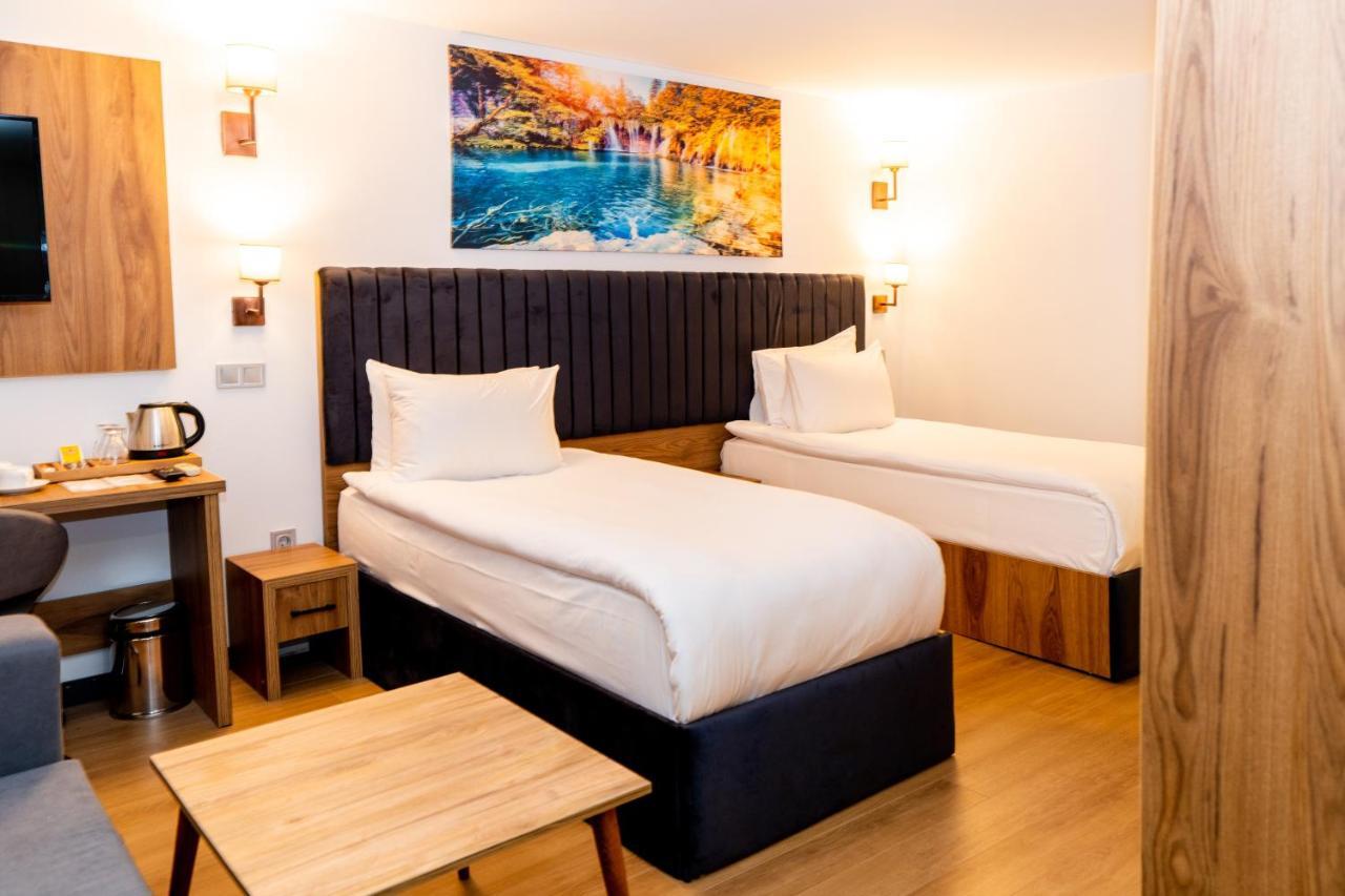 Business Life Bakirkoey Hotel
