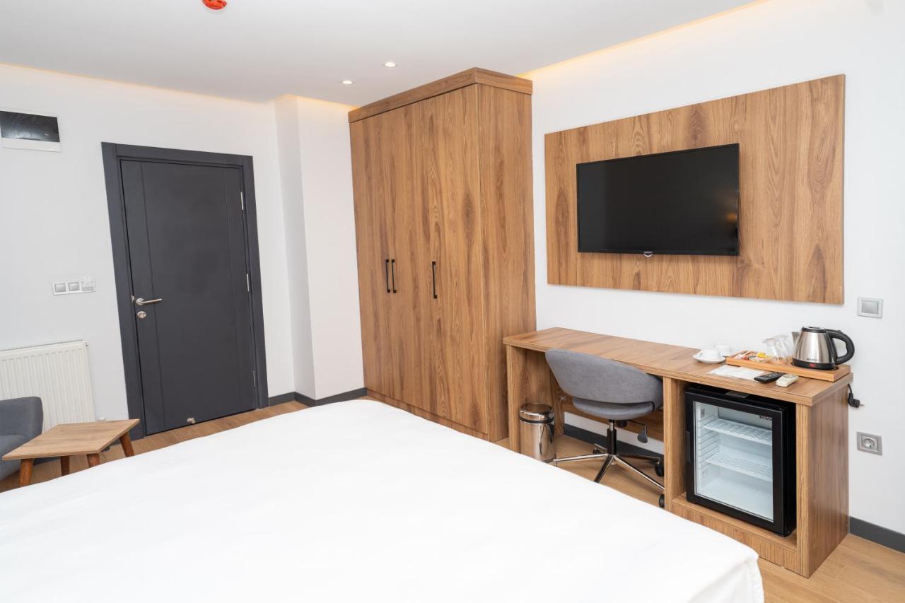 Hotel Business Life Bakirkoey