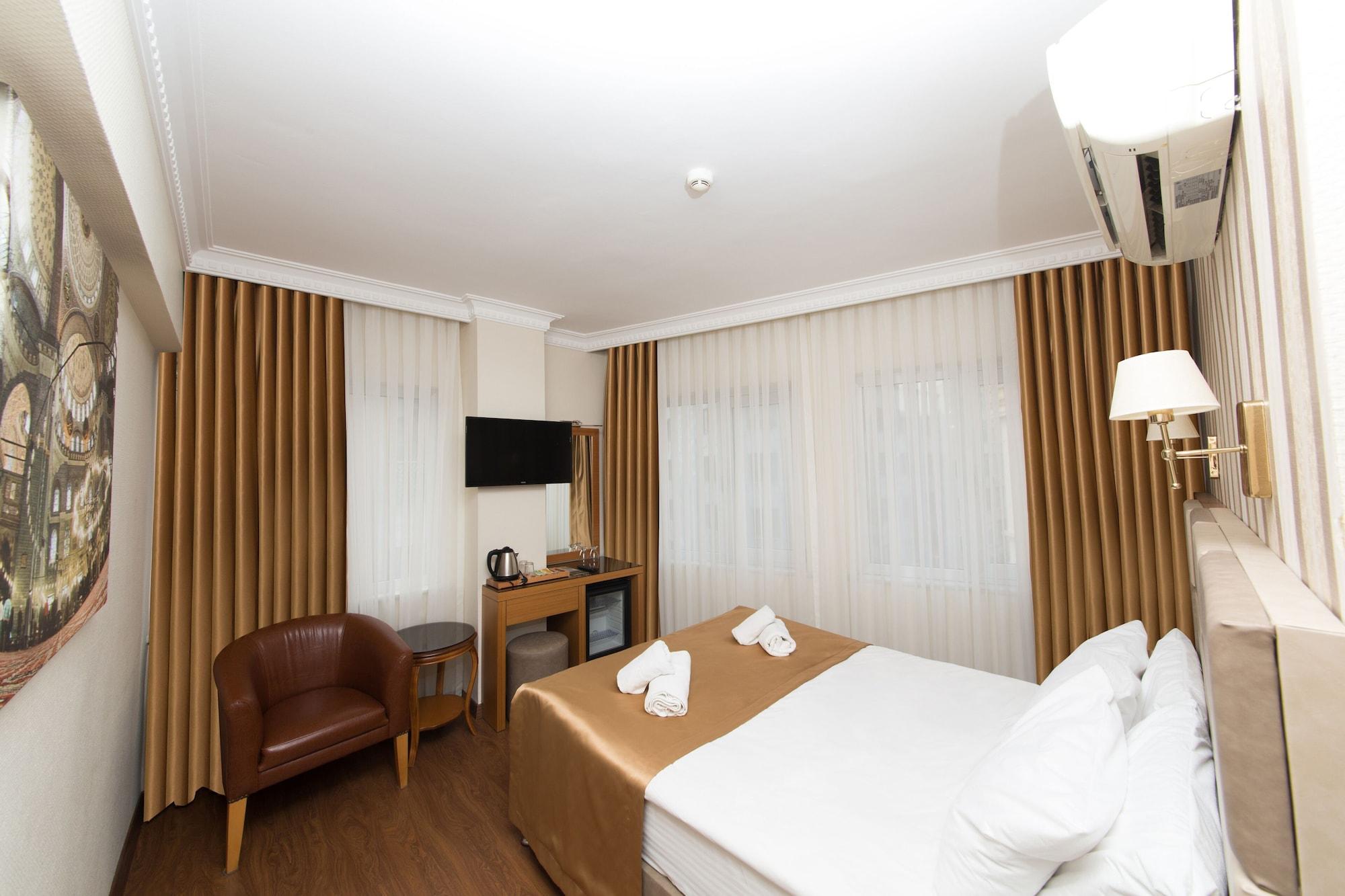 Aspalace The Old 3*