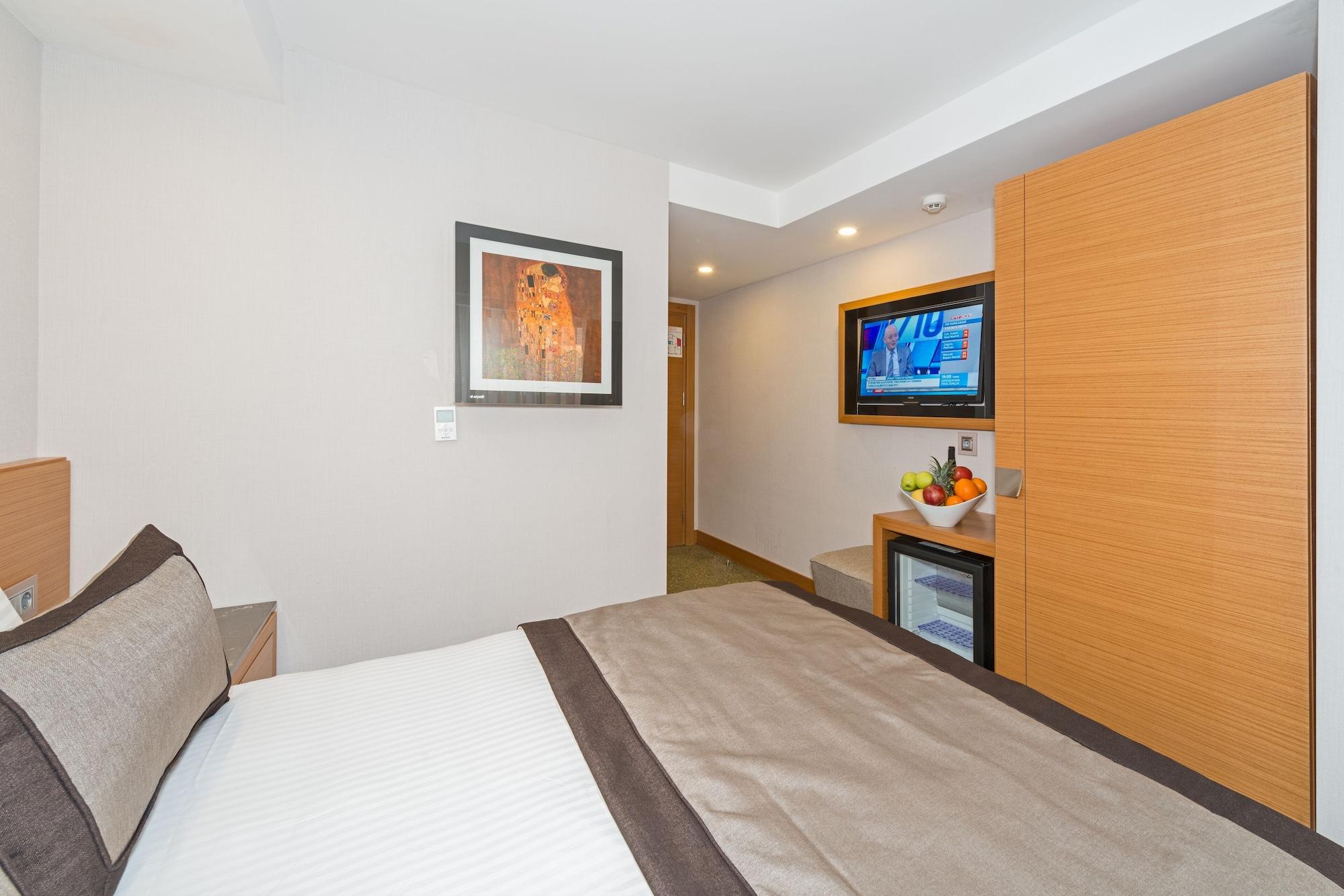 Hotel Bisetun